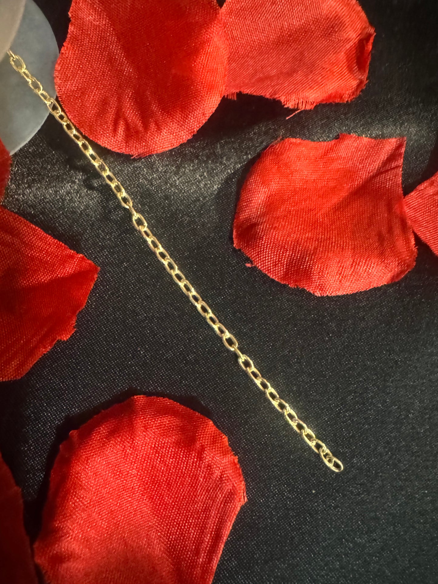 Catalina 14 K solid gold permanent chain (measured per inch)